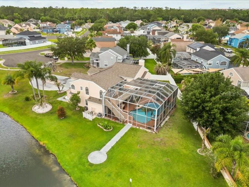 WILSHIRE OAKS - Residential