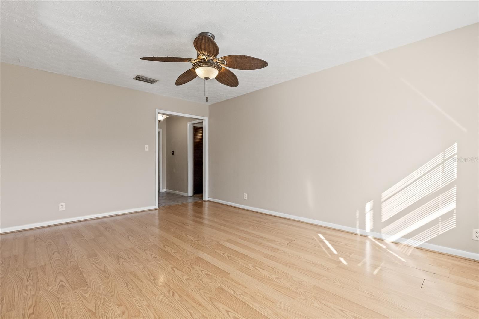 TANGLEWOOD - Residential