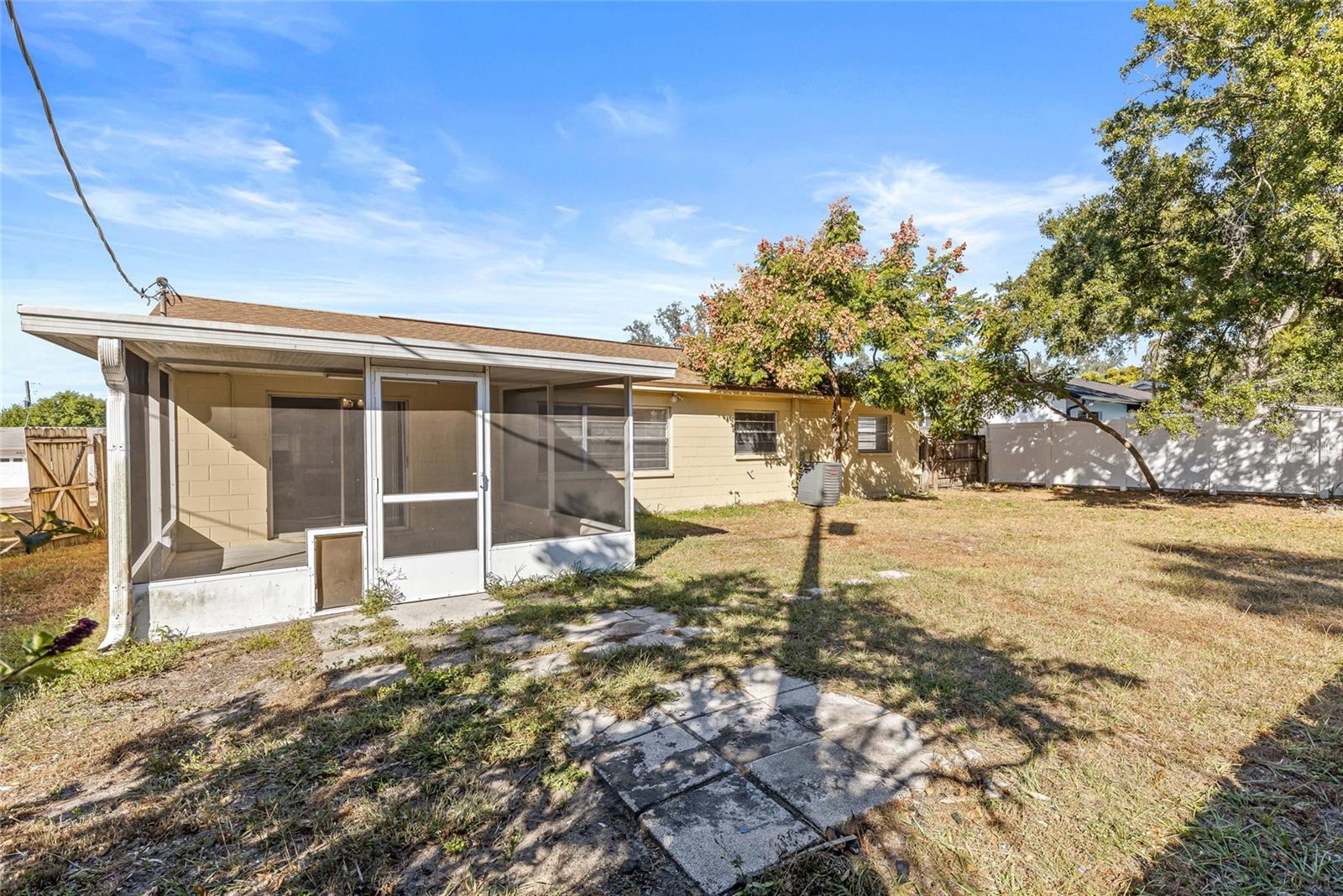 TANGLEWOOD - Residential