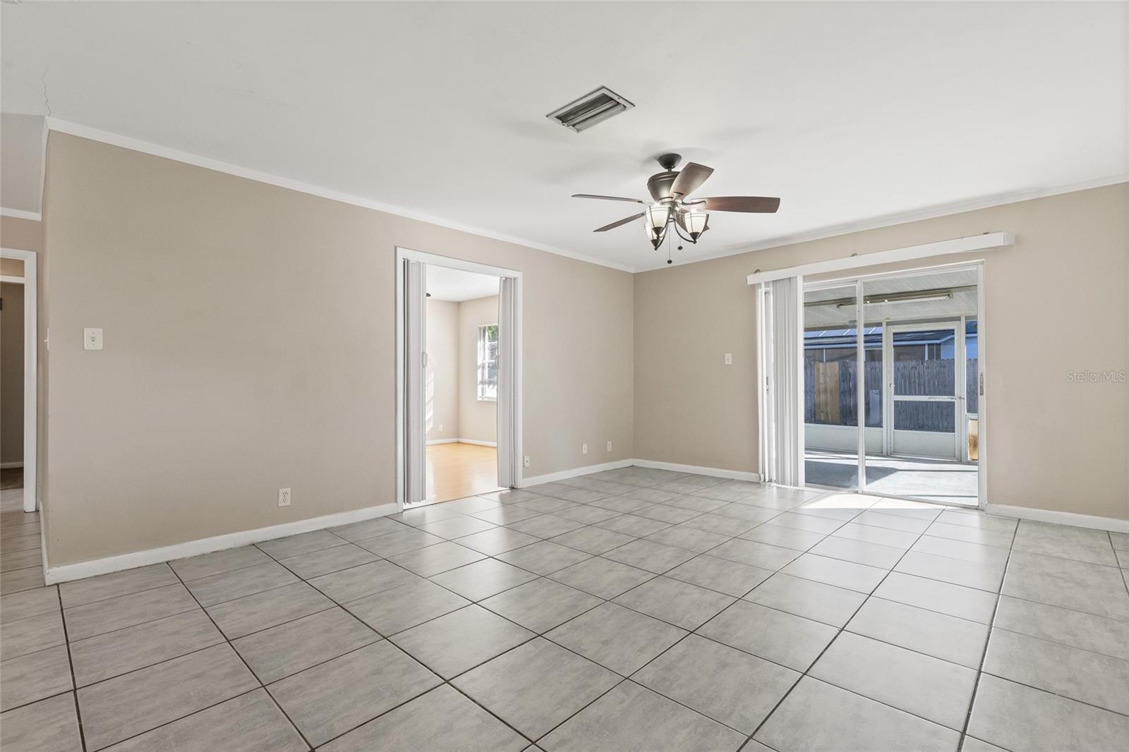 TANGLEWOOD - Residential