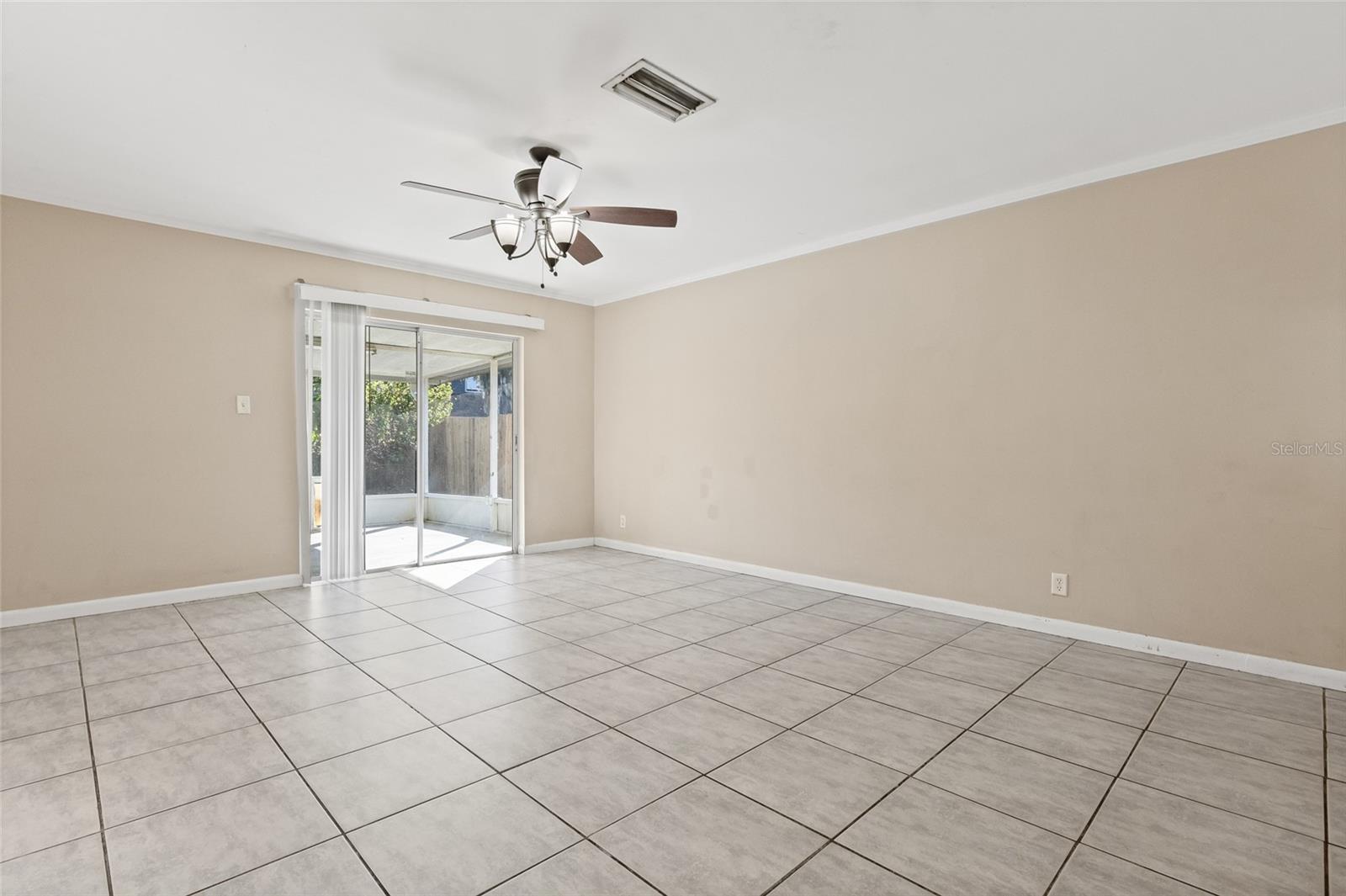 TANGLEWOOD - Residential