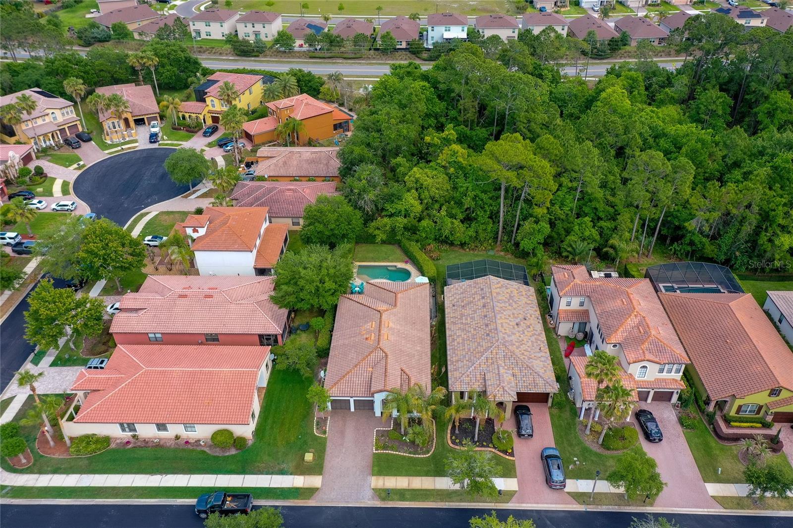 RIVIERA BELLA UNIT 2B - Residential