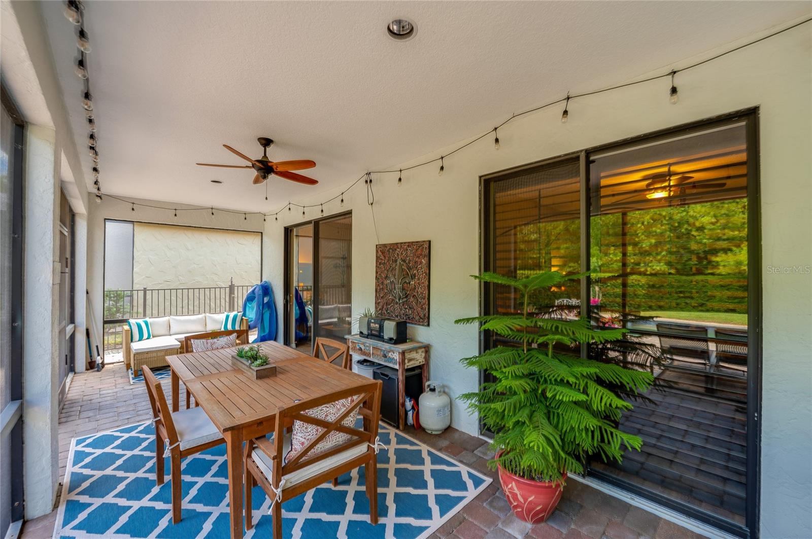 RIVIERA BELLA UNIT 2B - Residential