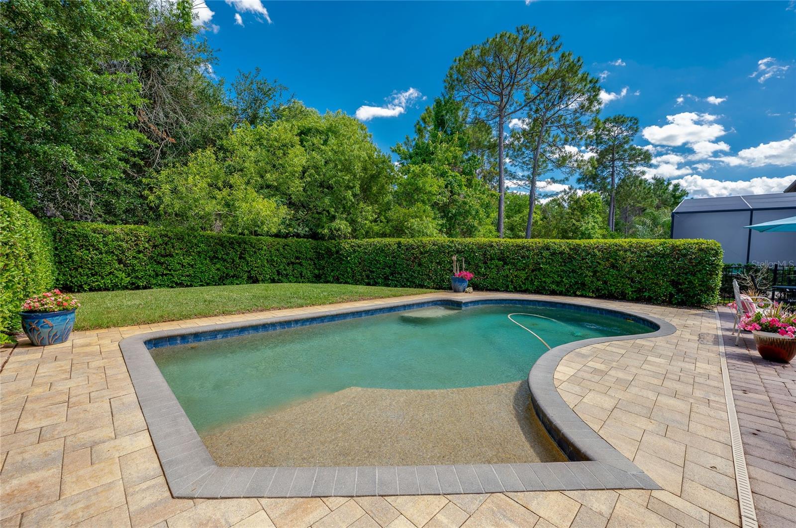 RIVIERA BELLA UNIT 2B - Residential