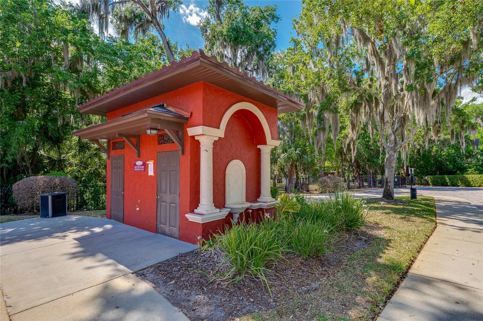 RIVIERA BELLA UNIT 2B - Residential
