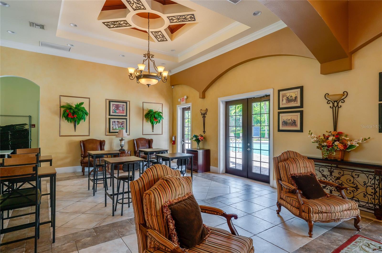 RIVIERA BELLA UNIT 2B - Residential