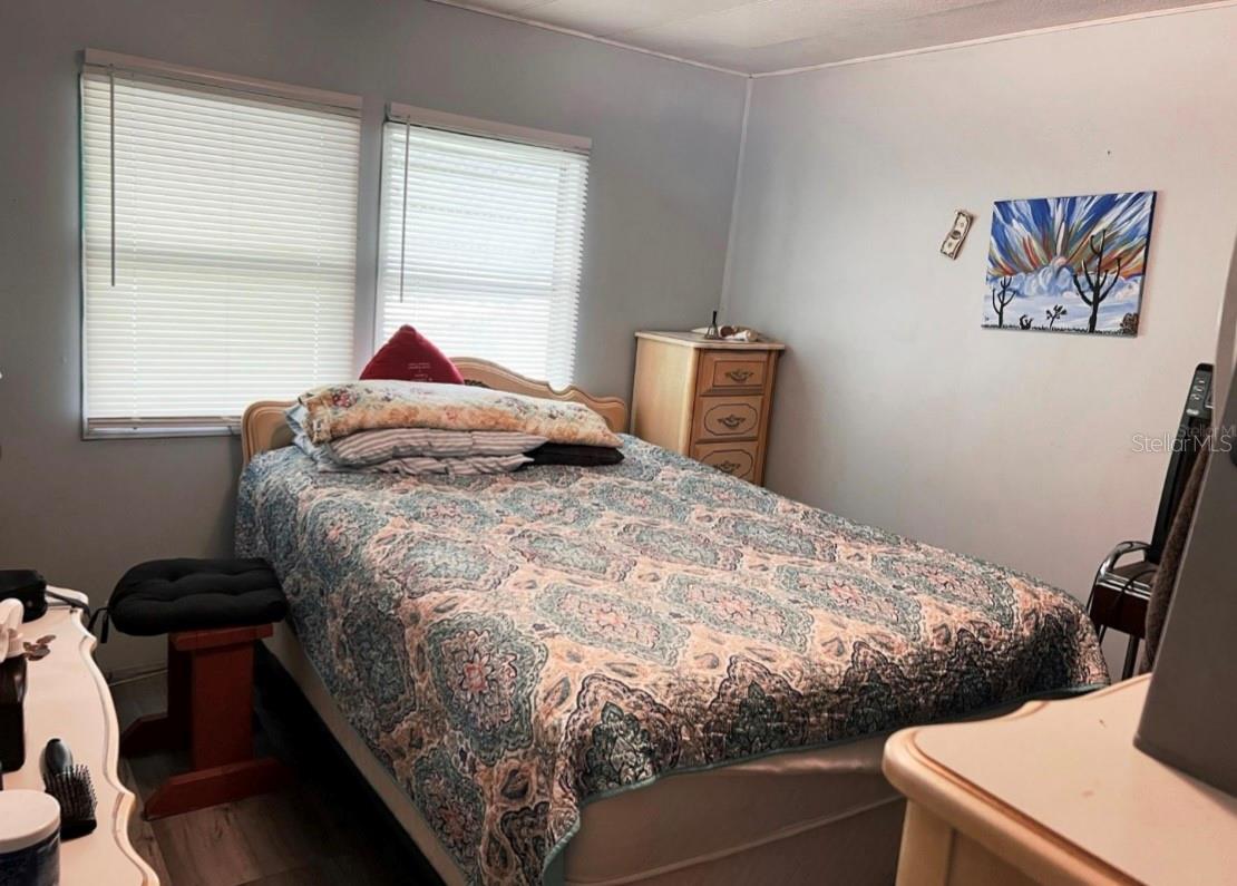 RIVER LAKES MANOR UNIT 01 - Residential