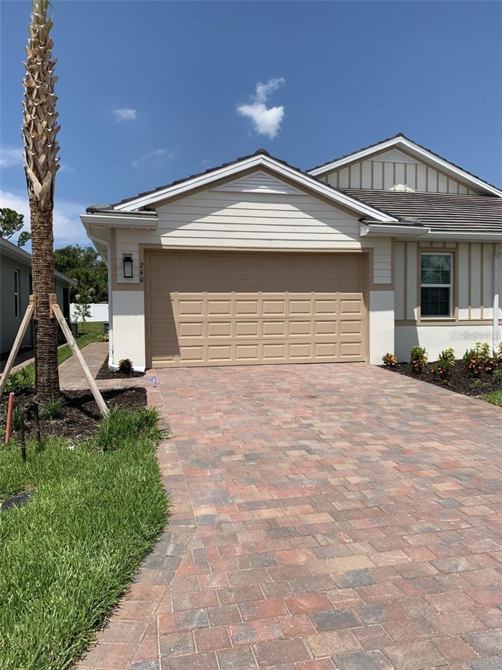 Photo of 240 Ibiza Loop, Venice, FL 34292 (MLS # A4650076)