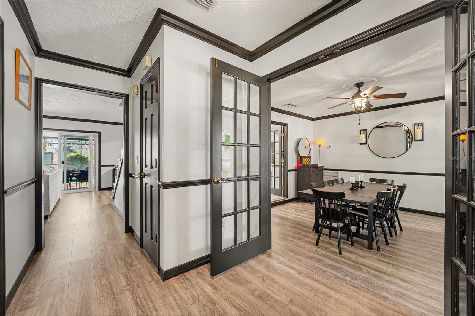 717 CAMROSE DRIVE