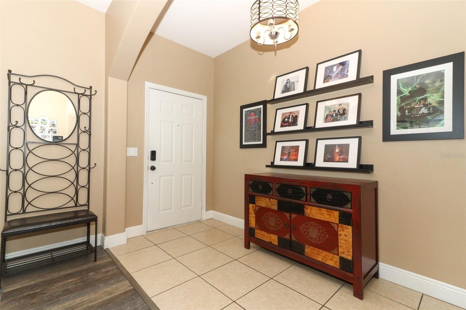 2545 AZZURRA LANE