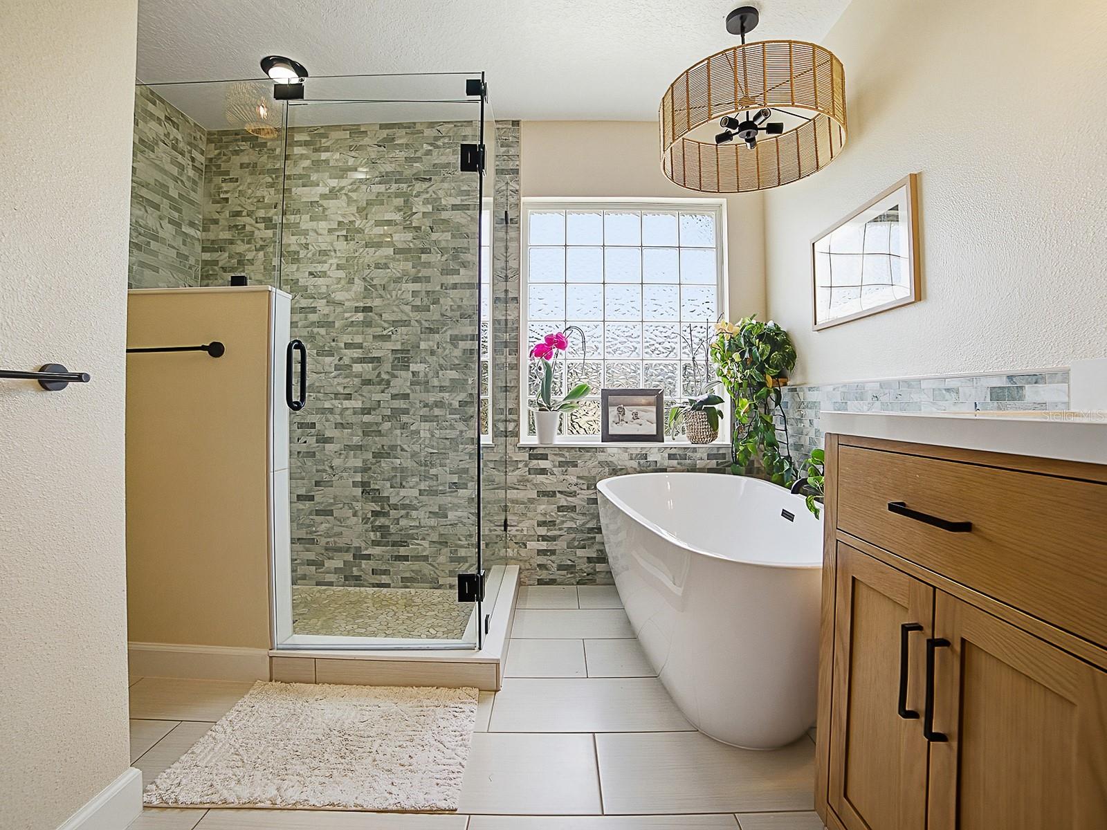 LAURELS MOUNT DORA - Residential
