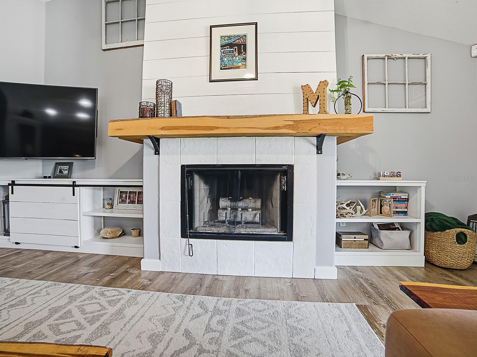 LAURELS MOUNT DORA - Residential