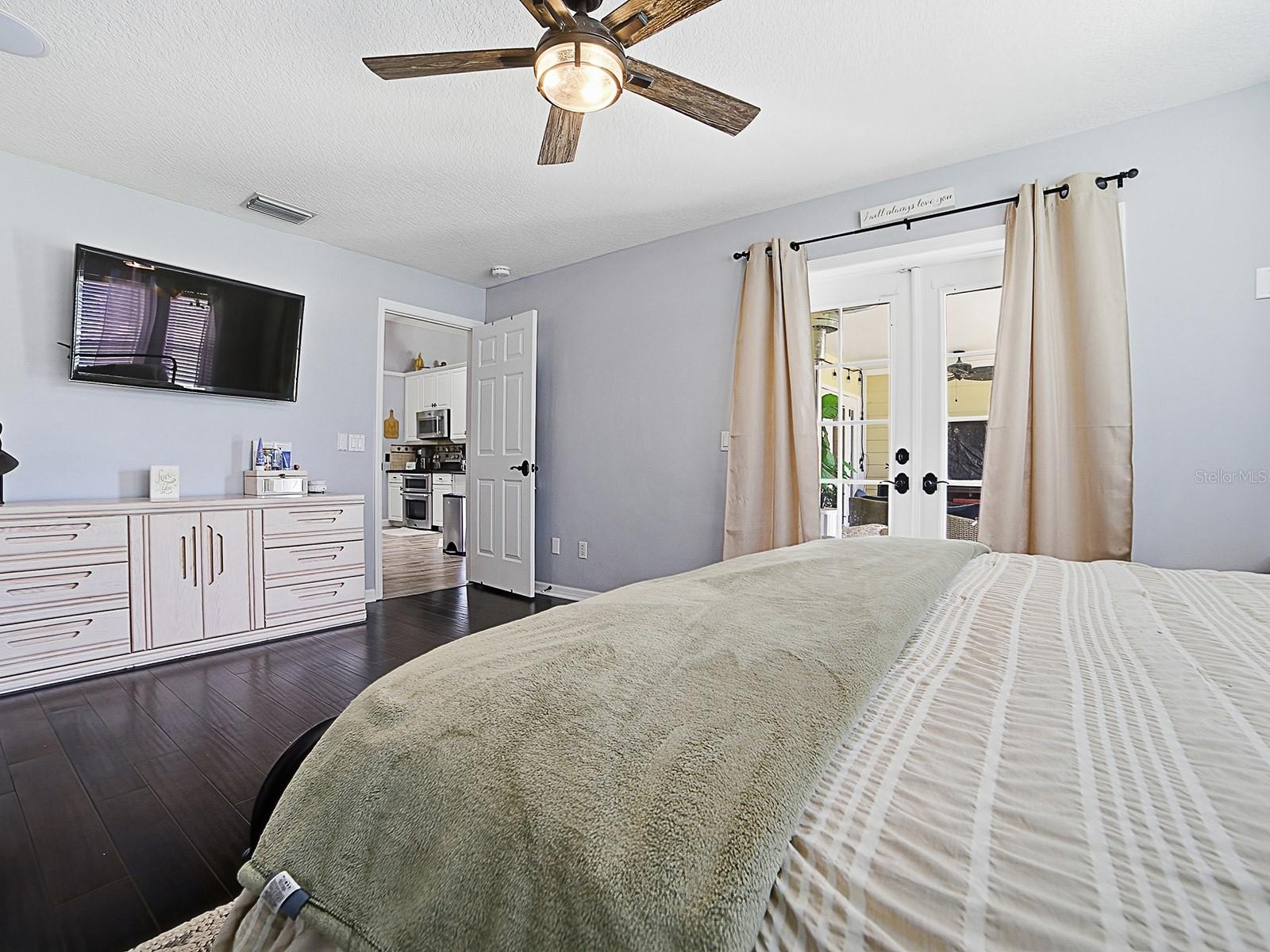 LAURELS MOUNT DORA - Residential