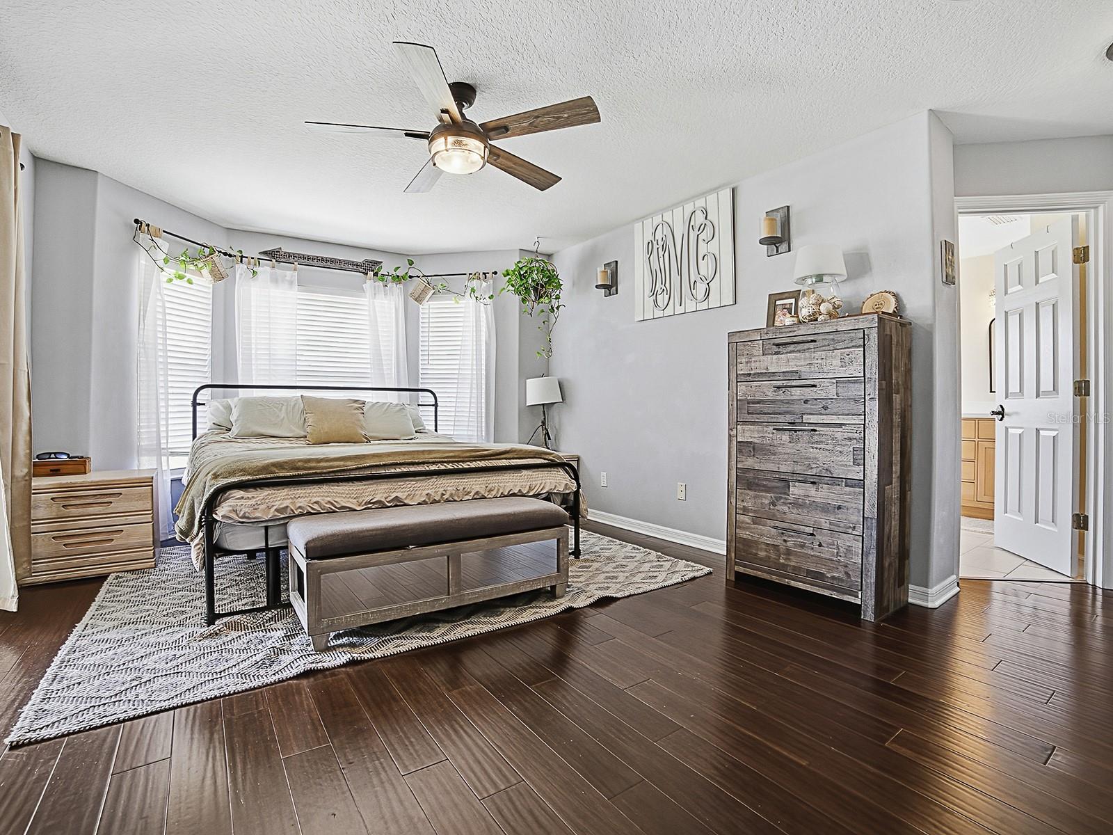 LAURELS MOUNT DORA - Residential