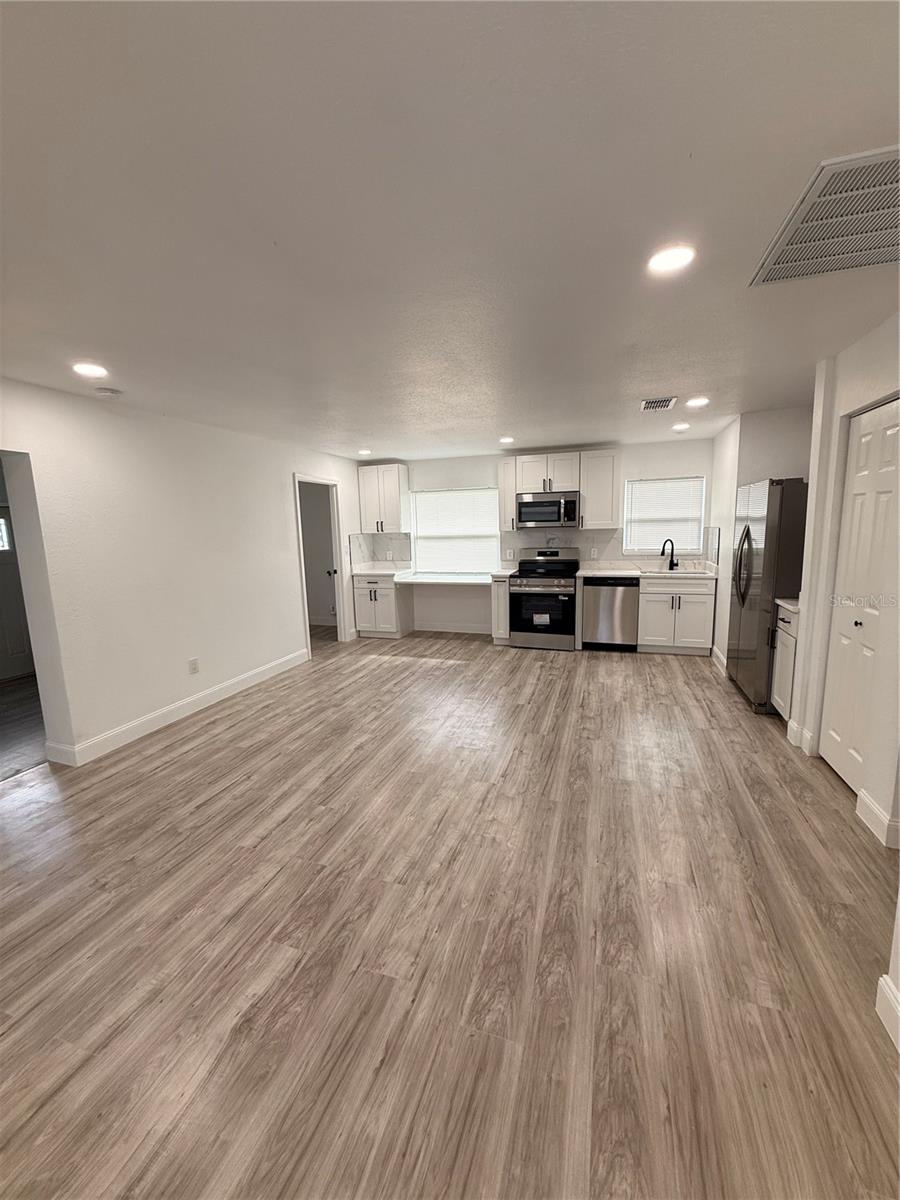 PEACE RIVER HEIGHTS - Residential