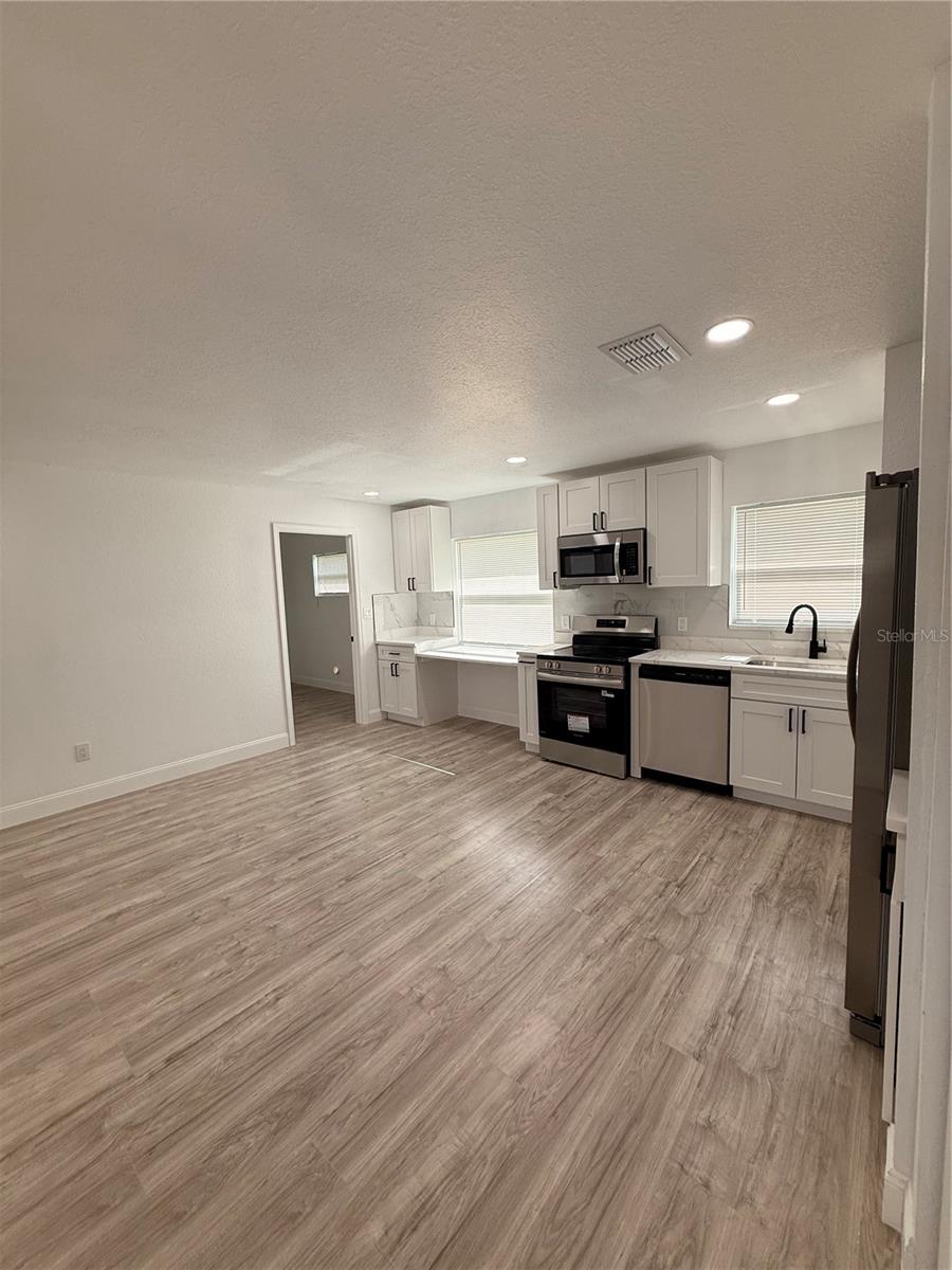 PEACE RIVER HEIGHTS - Residential