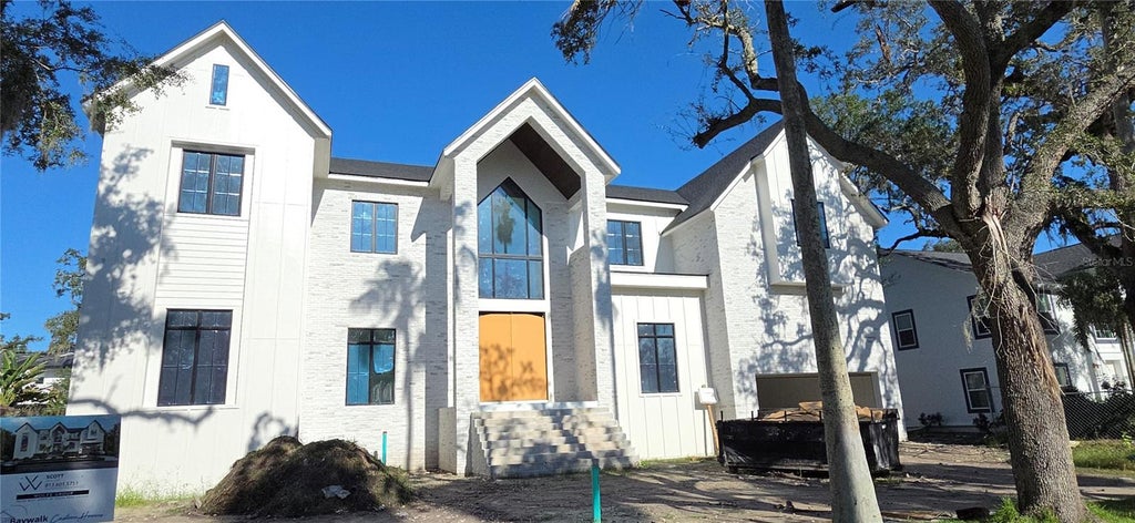 Photo of 811 Grove Park Avenue, Tampa, FL 33609 (MLS # TB8557556)