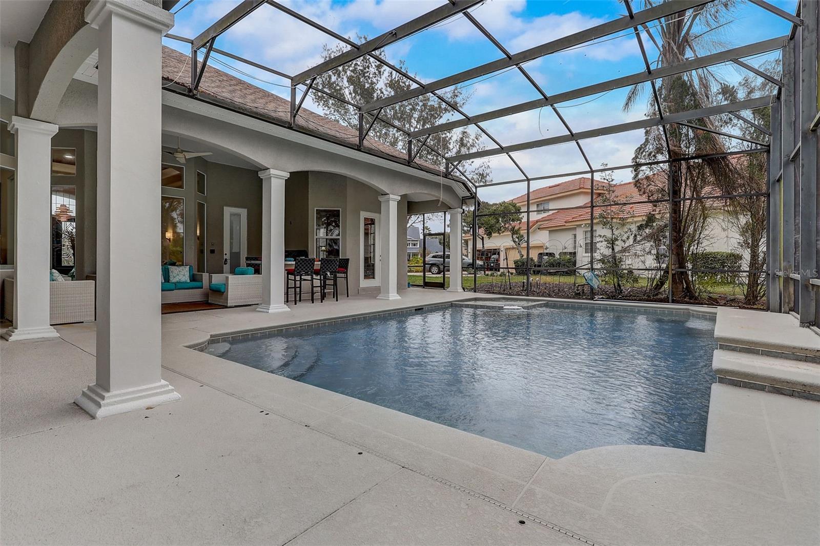 WINDSOR HILL - Residential