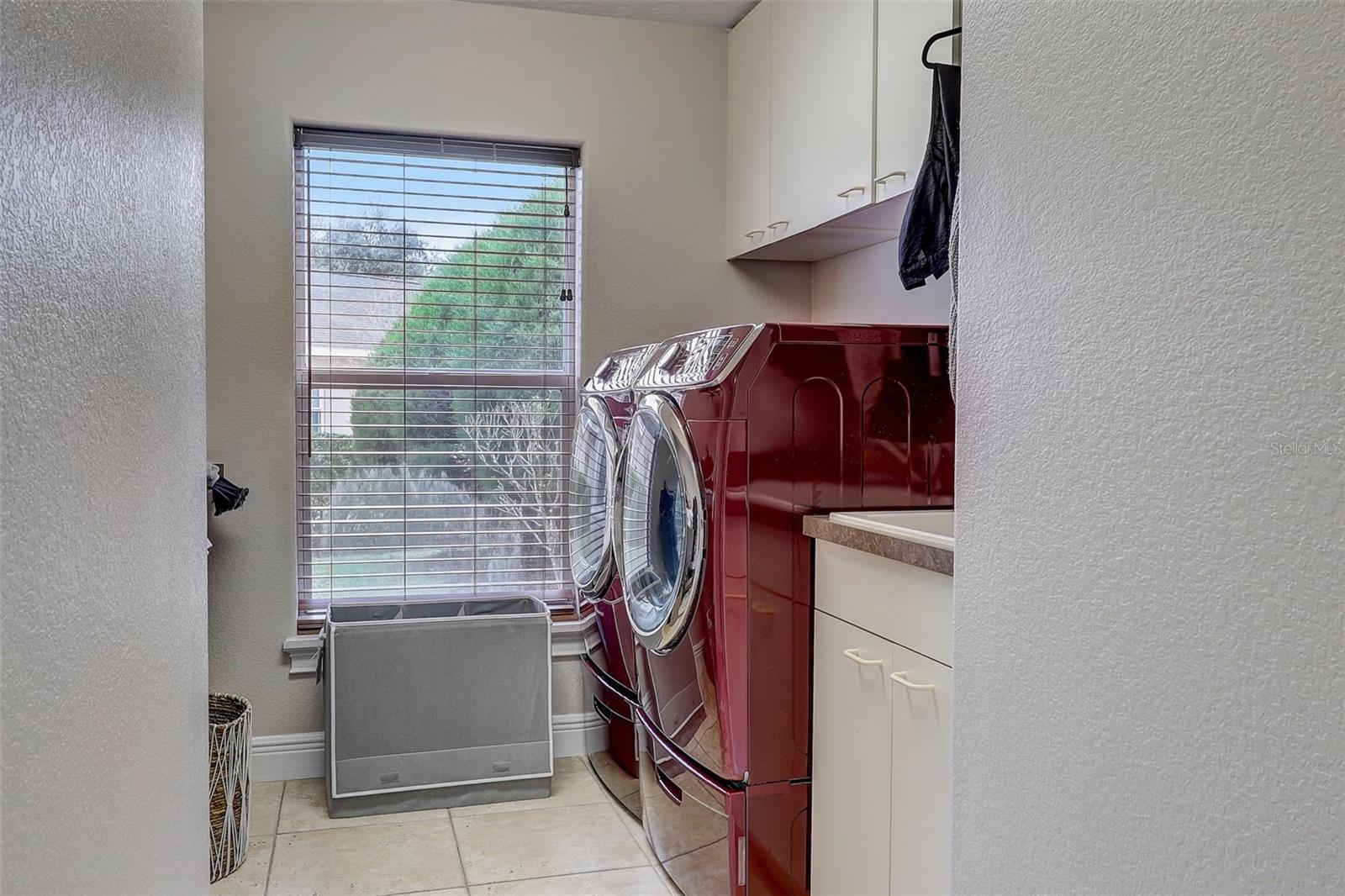 WINDSOR HILL - Residential