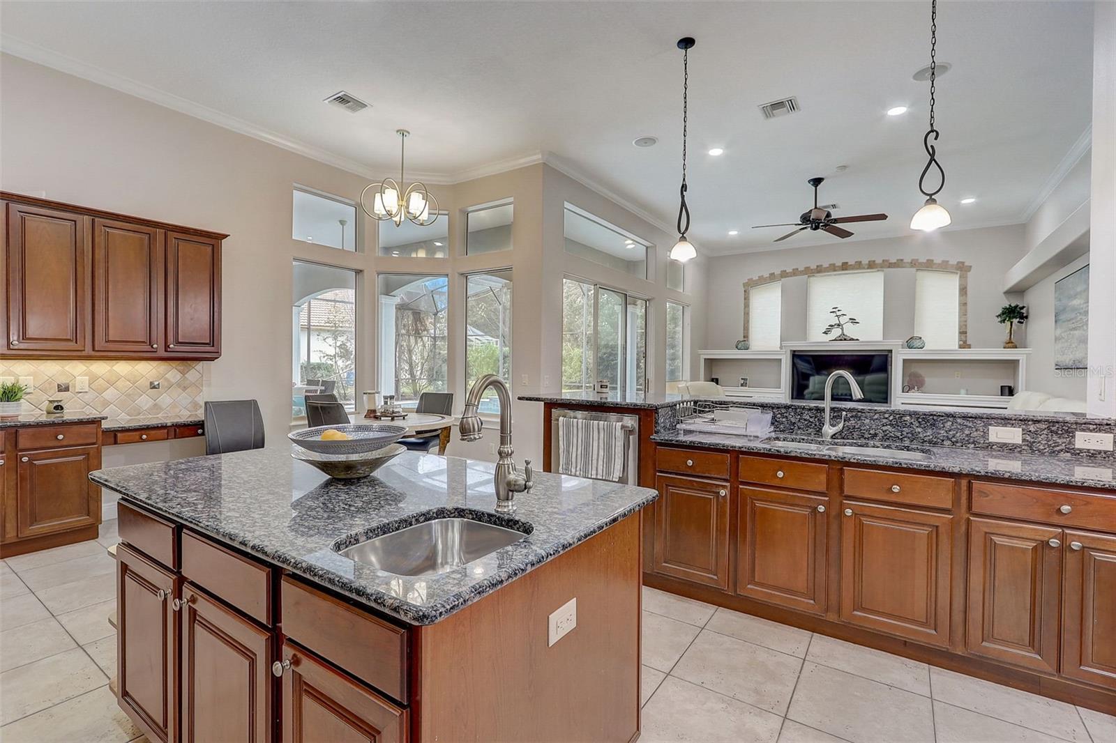 WINDSOR HILL - Residential