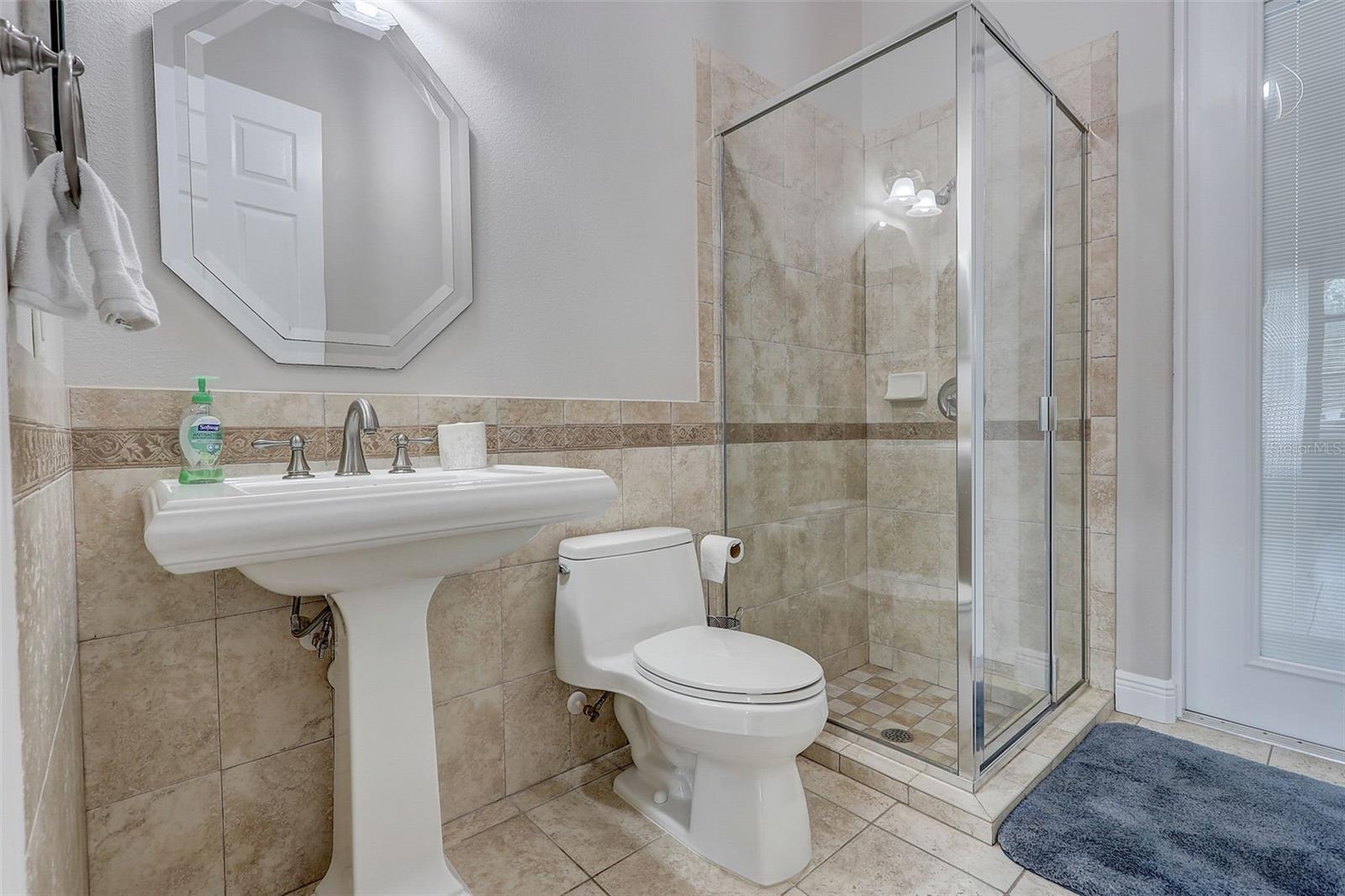 WINDSOR HILL - Residential