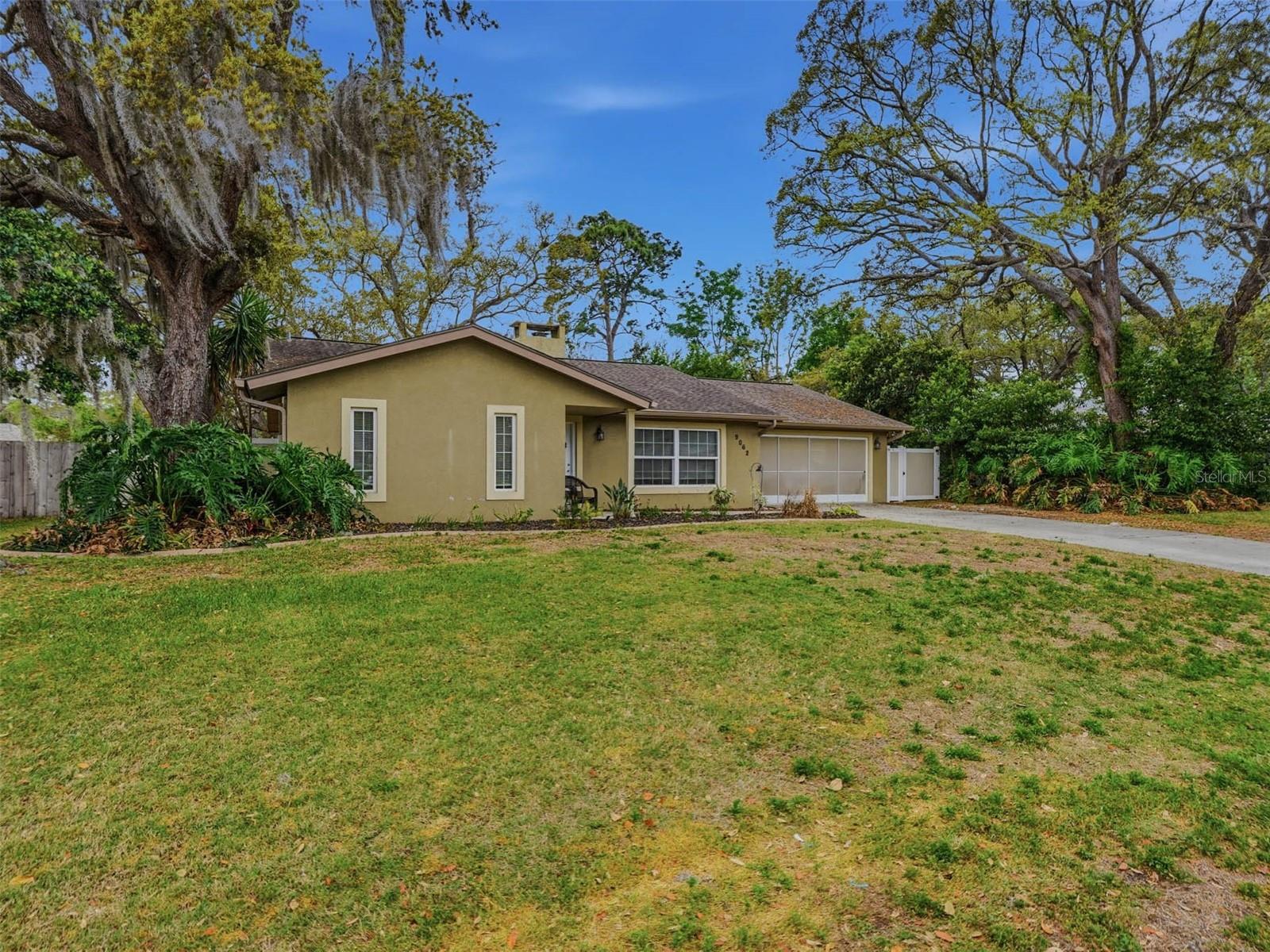 SPRING HILL - Residential