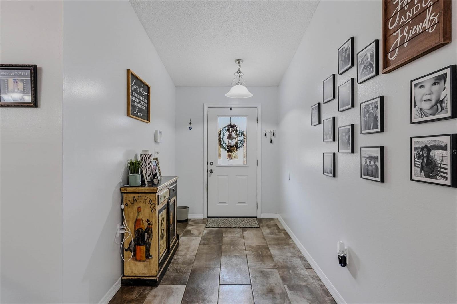 SPRING HILL - Residential