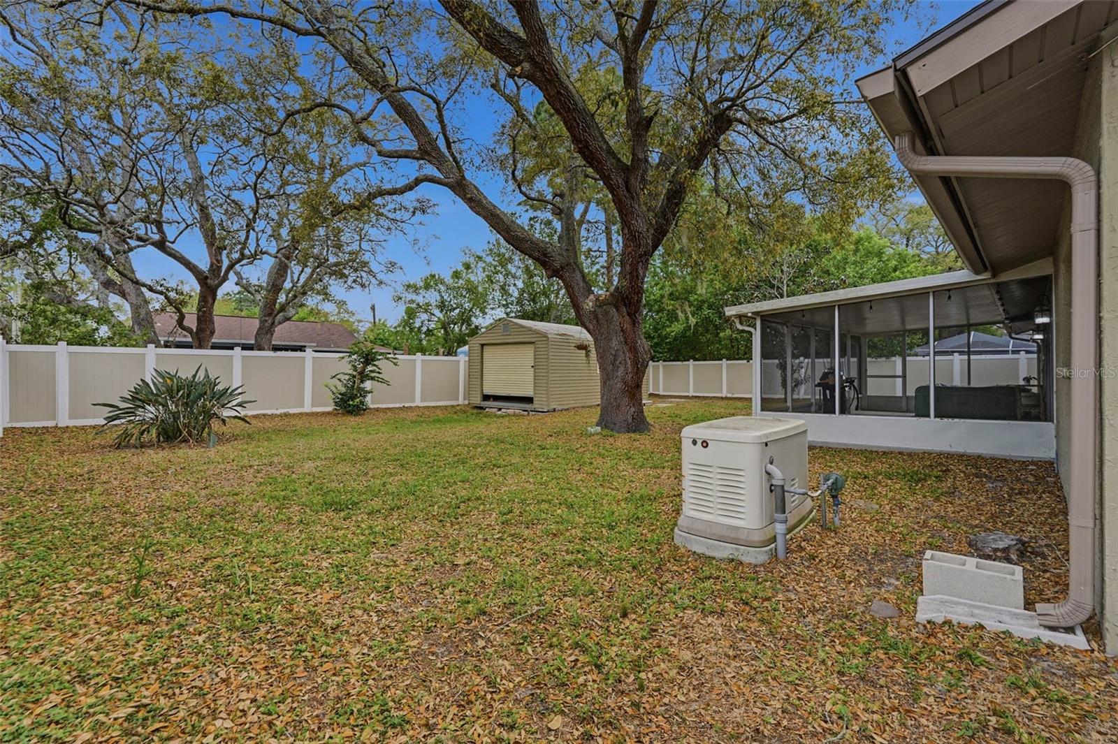 SPRING HILL - Residential