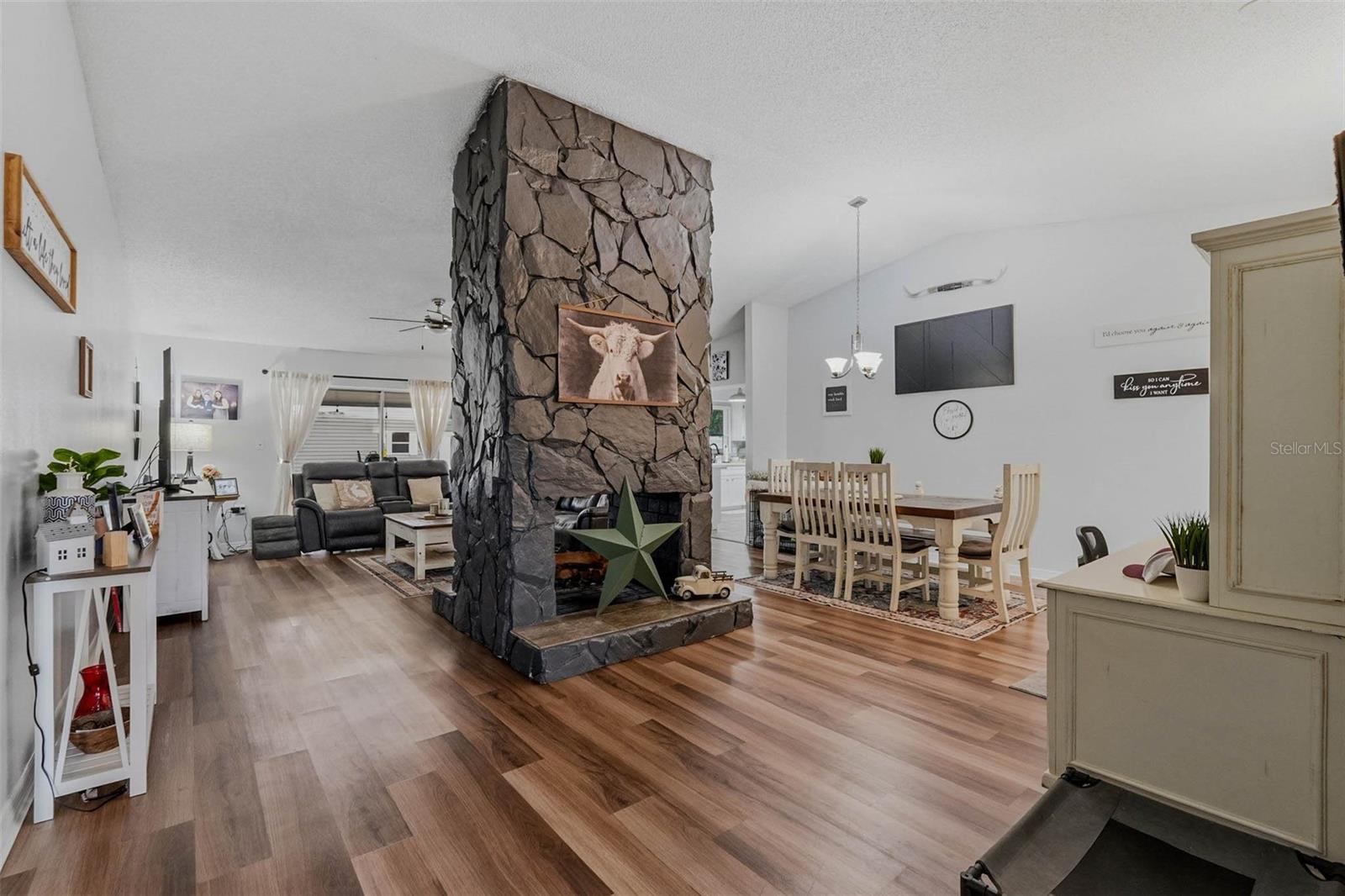 SPRING HILL - Residential