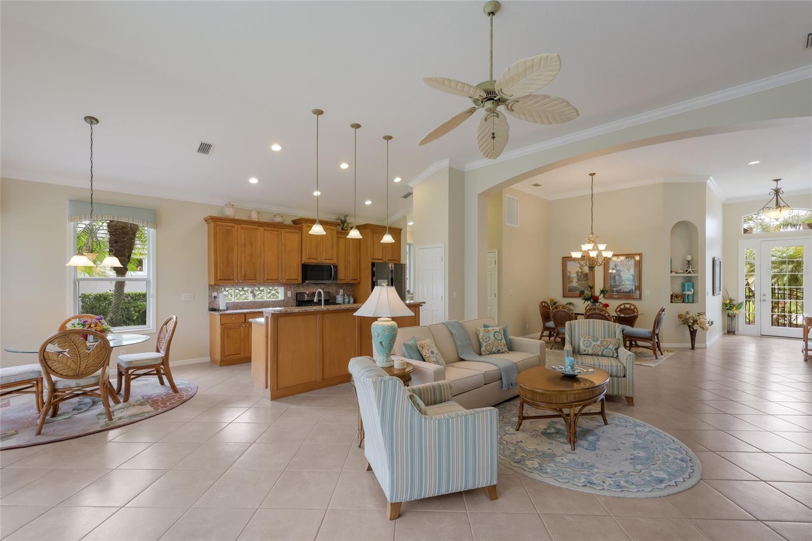LAKEWOOD RANCH COUNTRY CLUB - Residential