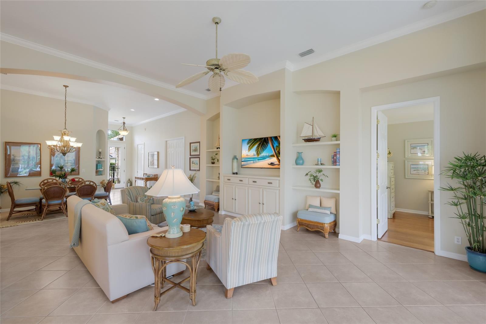 LAKEWOOD RANCH COUNTRY CLUB - Residential