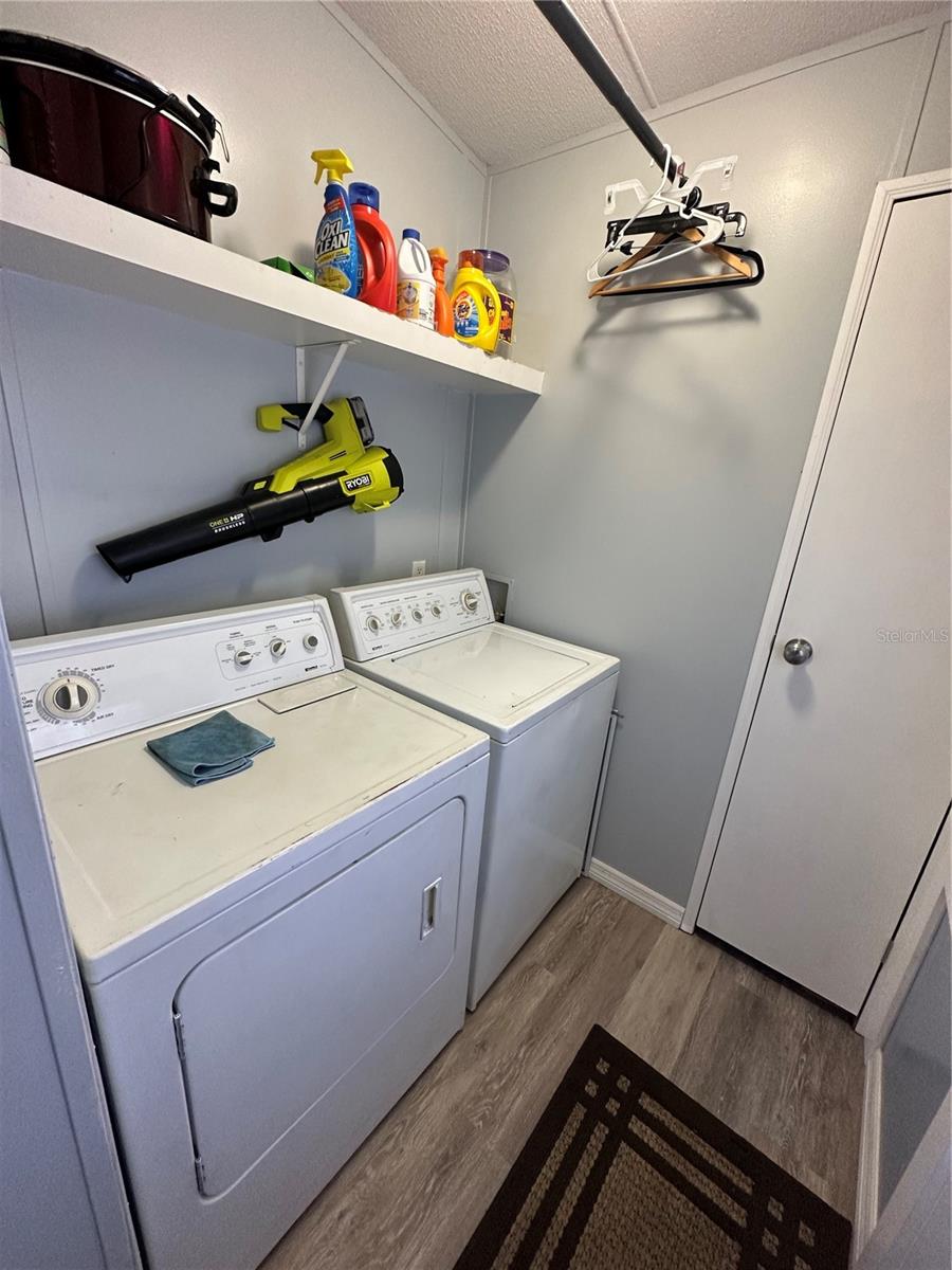 PARKWOOD ACRES - Residential