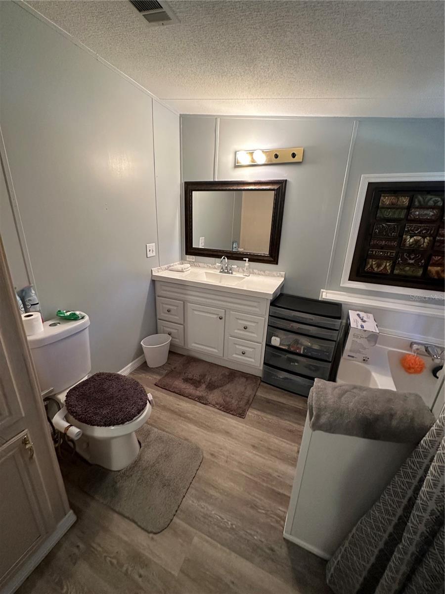 PARKWOOD ACRES - Residential