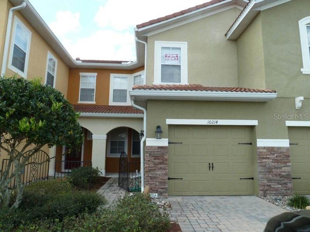 Photo of 10214 Fallsgrove Street, Orlando, FL 32836 (MLS # O6397189)