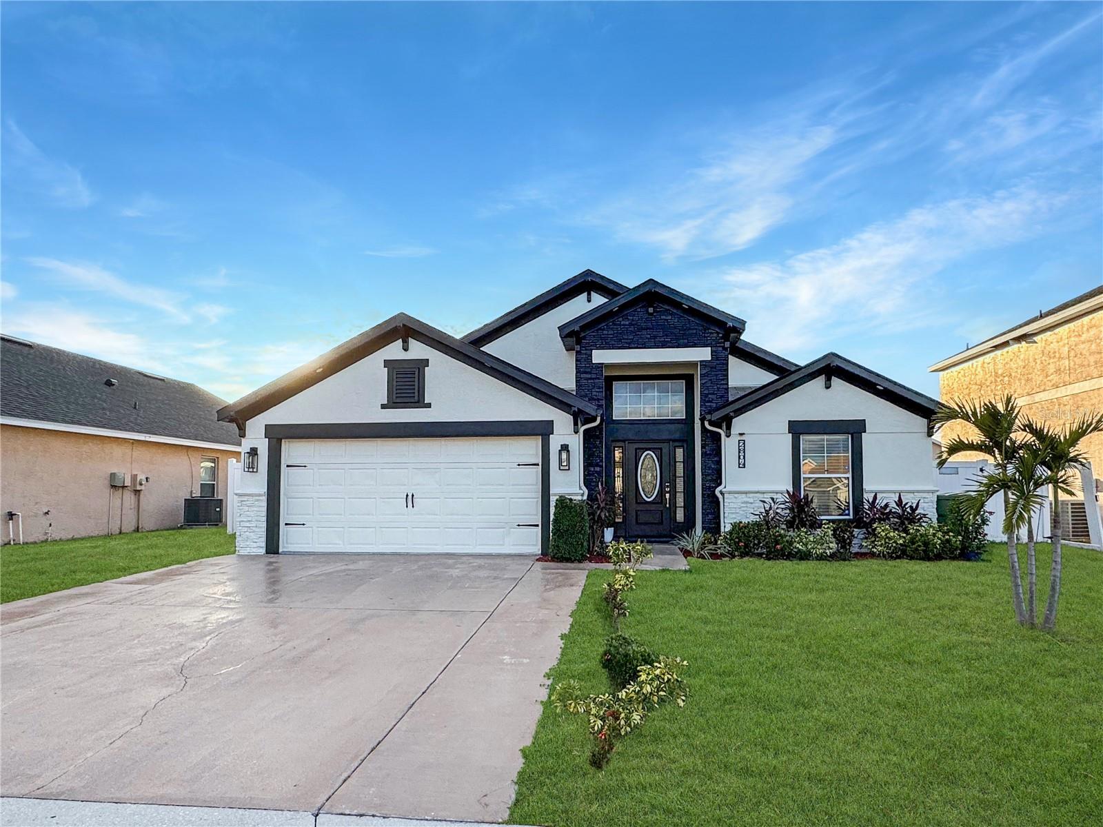 LAKE ROCHELLE ESTATES - Residential