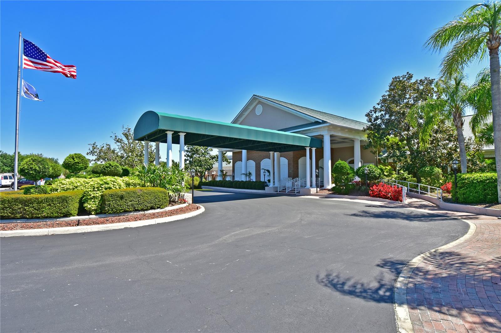 TARA GOLF AND COUNTRY CLUB - Residential