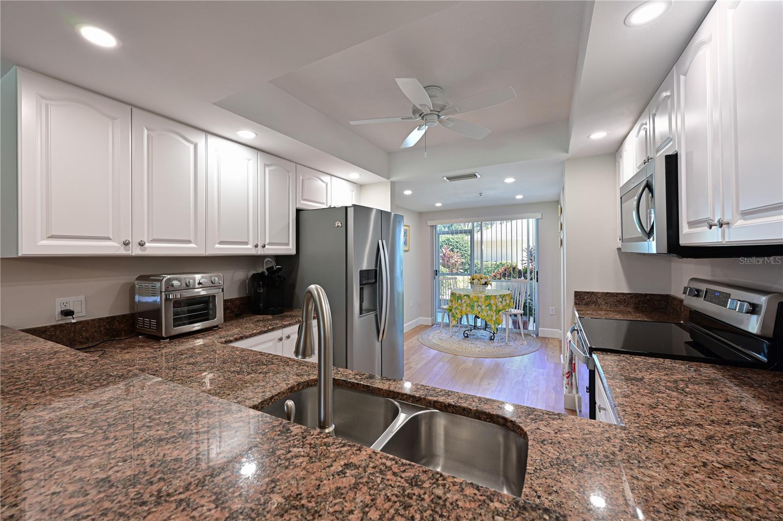 TARA GOLF AND COUNTRY CLUB - Residential