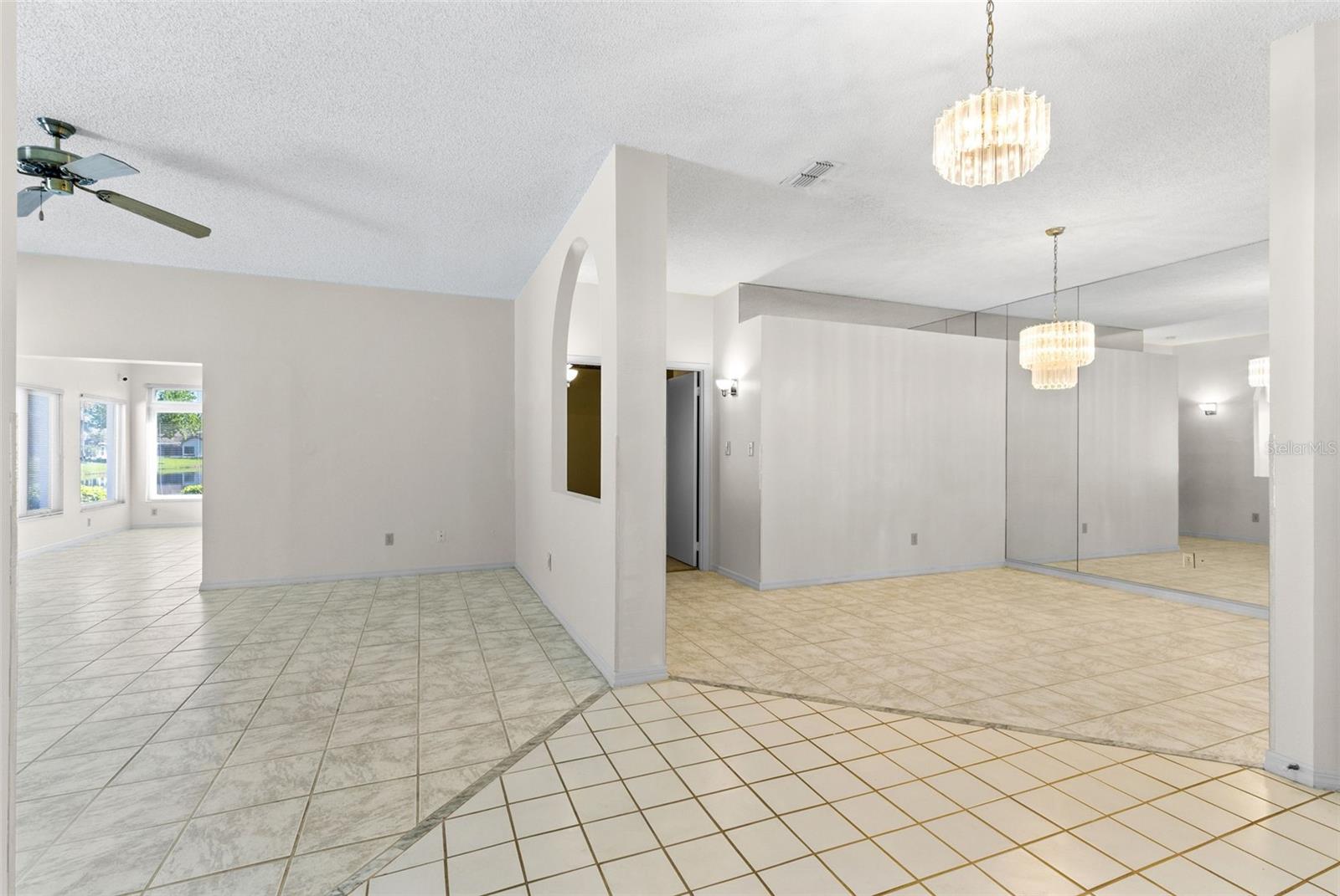 PARKVIEW POINTE SEC 01 REP - Residential