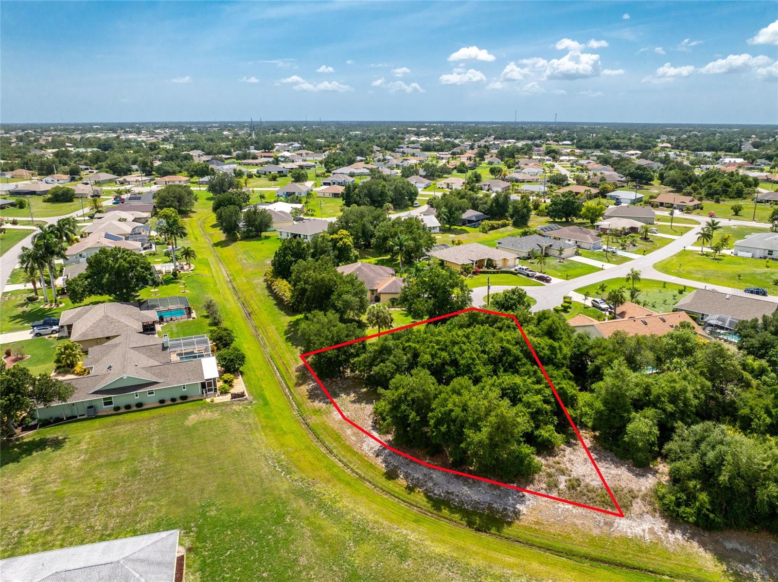 PUNTA GORDA ISLES SEC 20 - Land