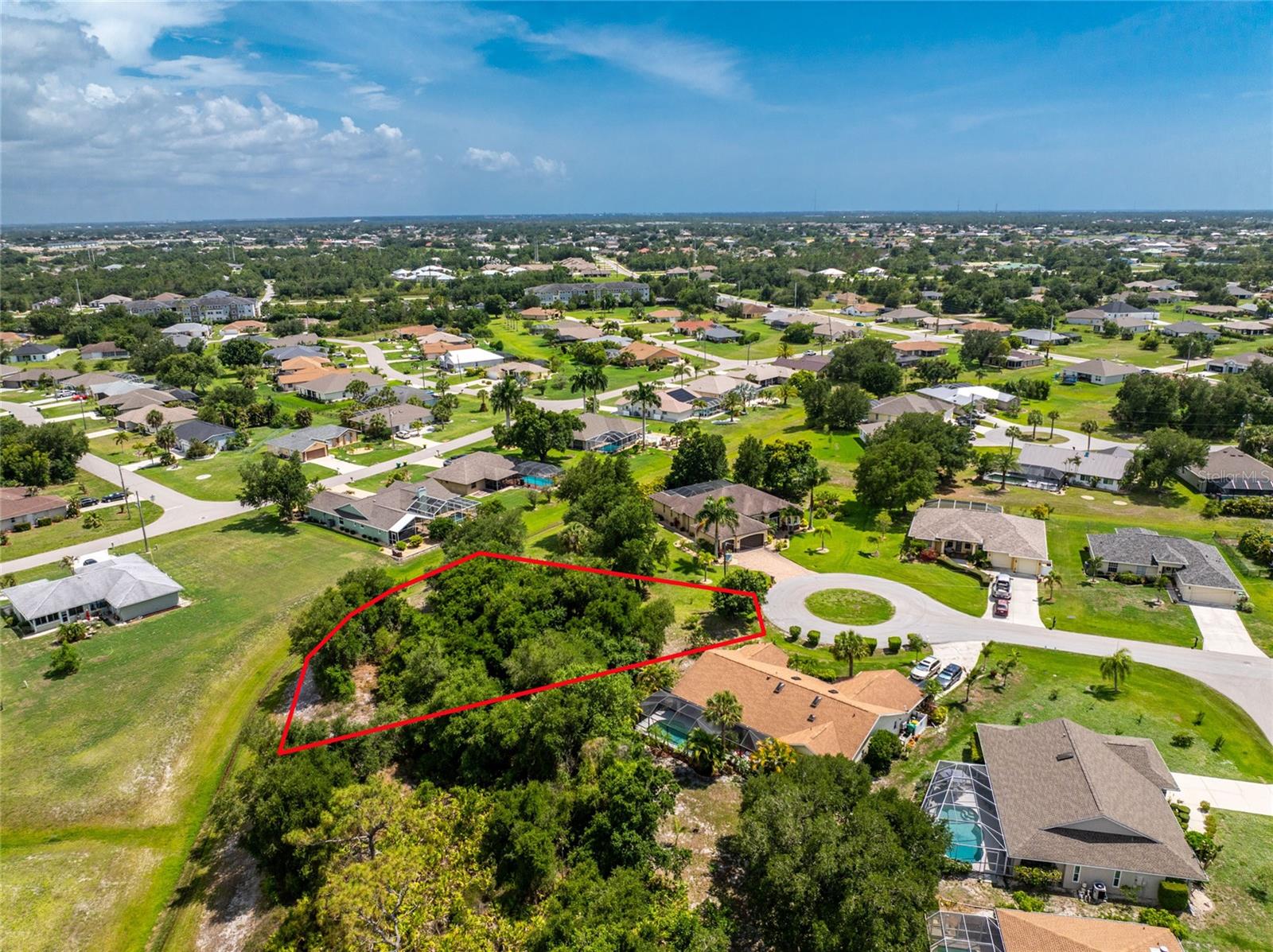 PUNTA GORDA ISLES SEC 20 - Land