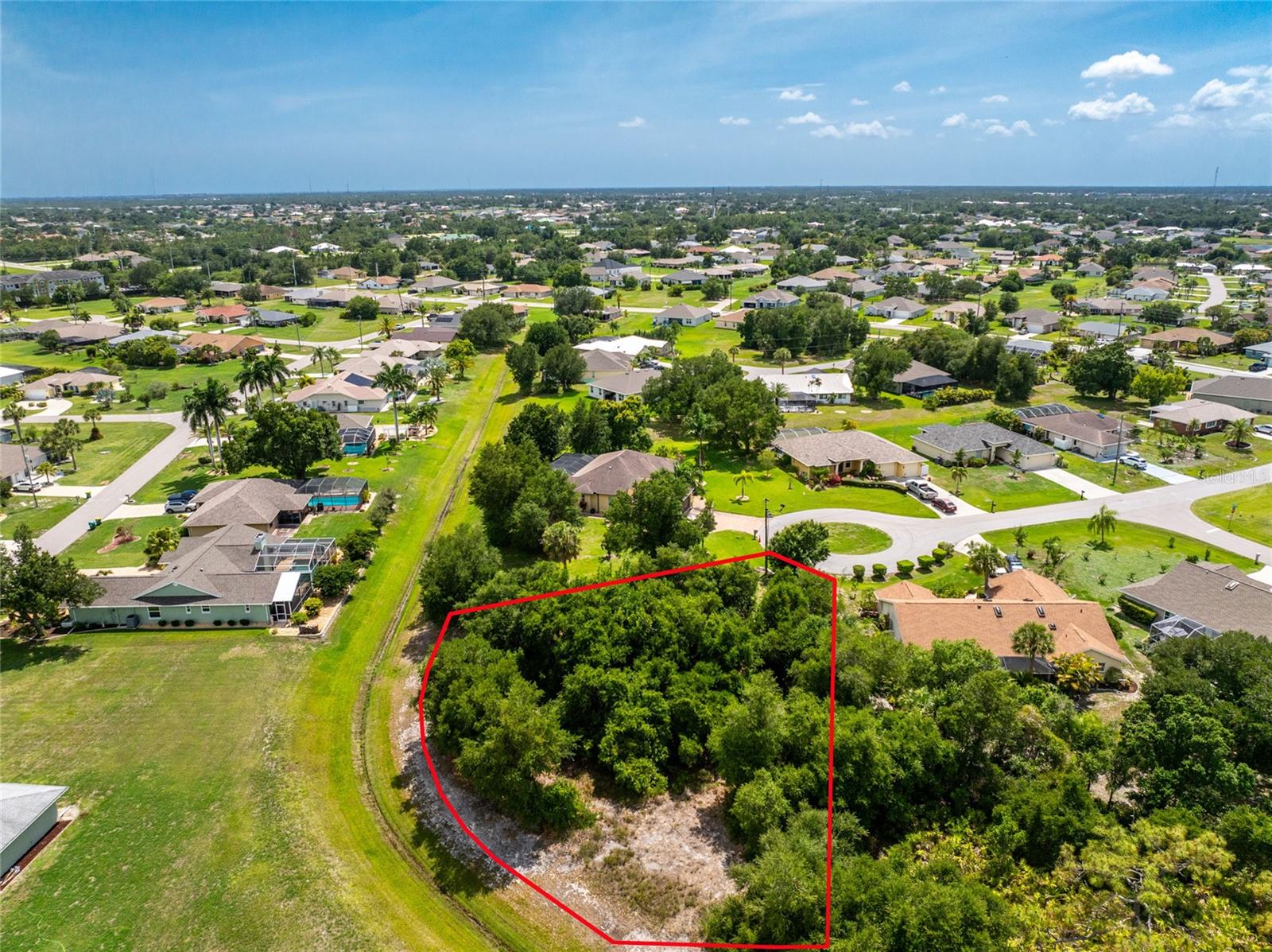 PUNTA GORDA ISLES SEC 20 - Land