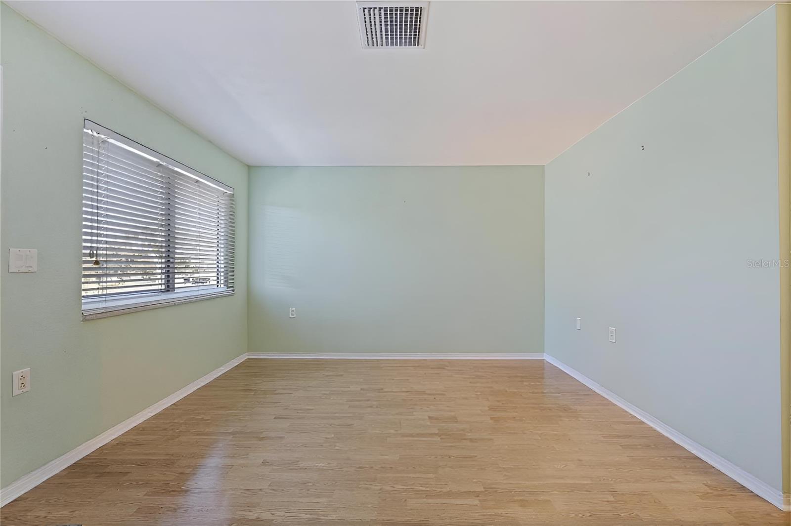 SEMINOLE GARDEN APTS CO-OP - Residential