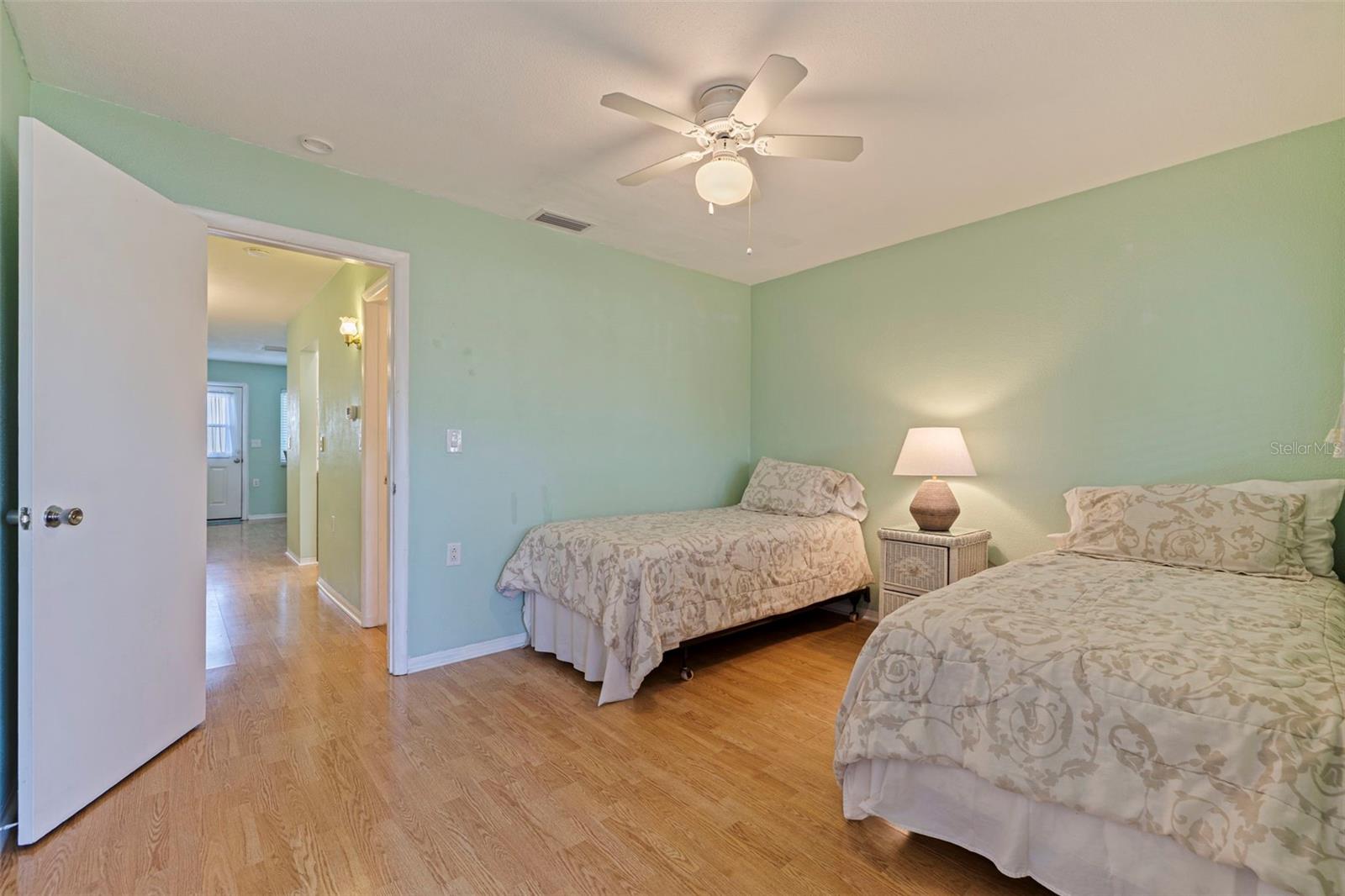 SEMINOLE GARDEN APTS CO-OP - Residential