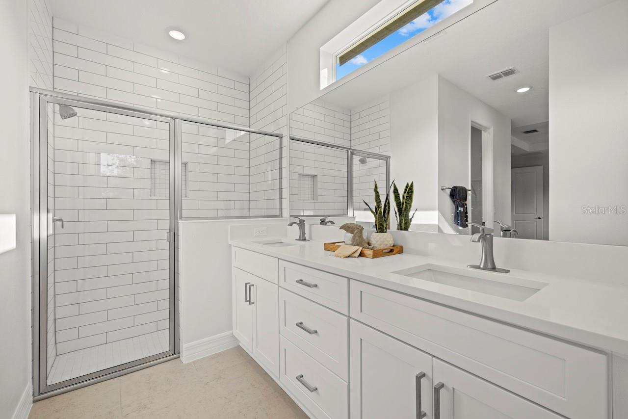 PORT CHARLOTTE SUB 32 - Residential Lease