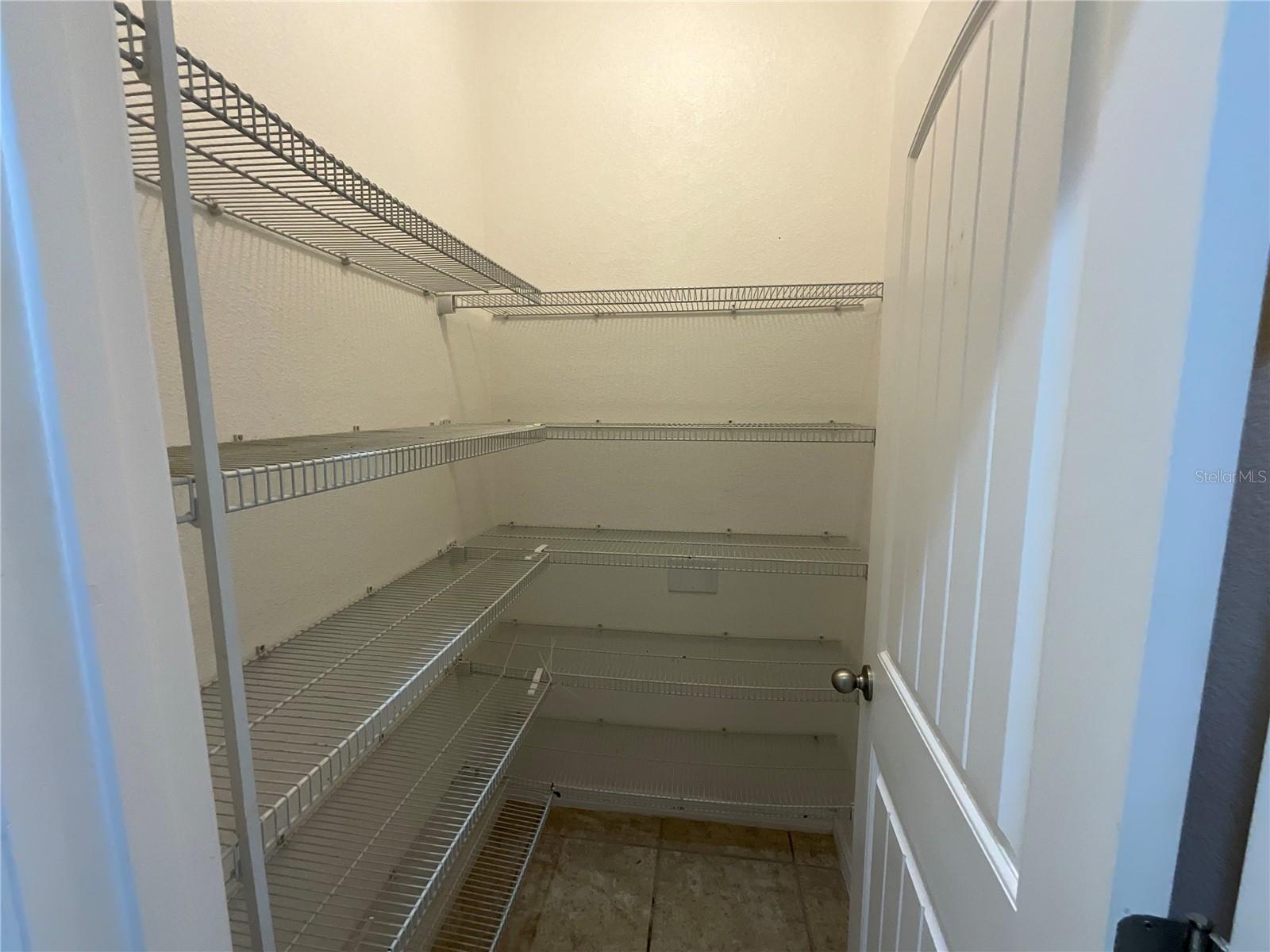 BROOKSHIRE SUB - Residential