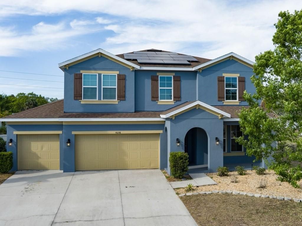 Photo of 4058 Brookshire Circle, Eustis, FL 32736 (MLS # O6385398)