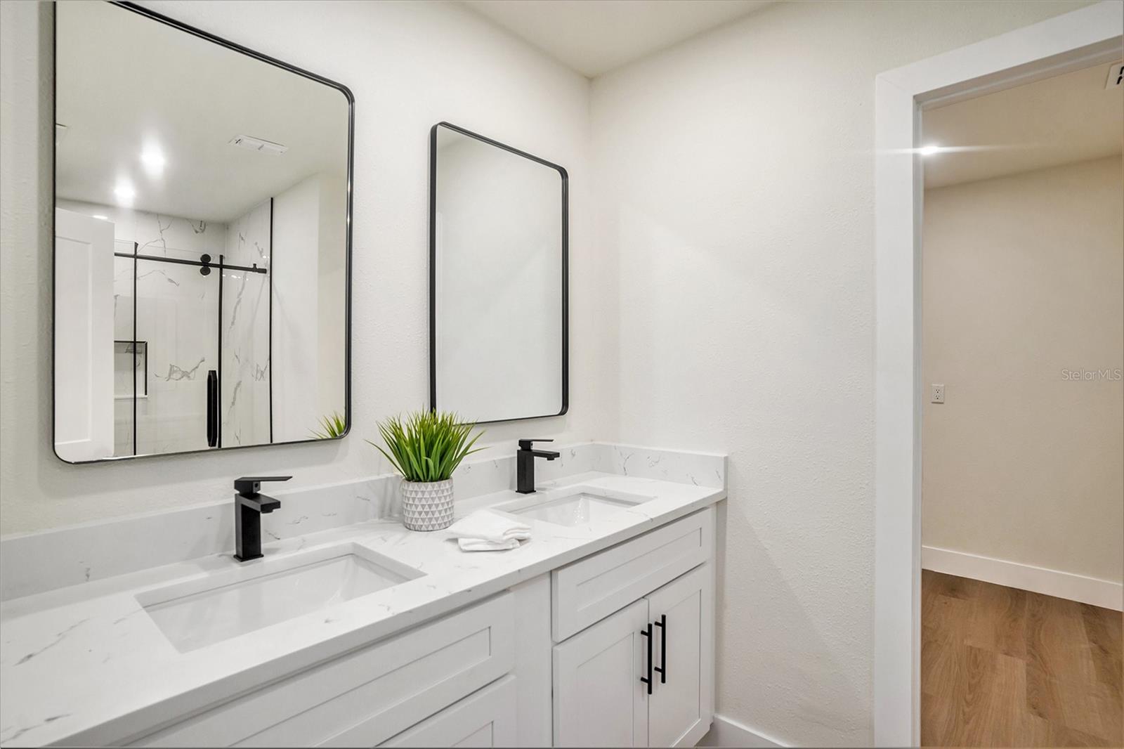 UNPLATTED - Residential Lease