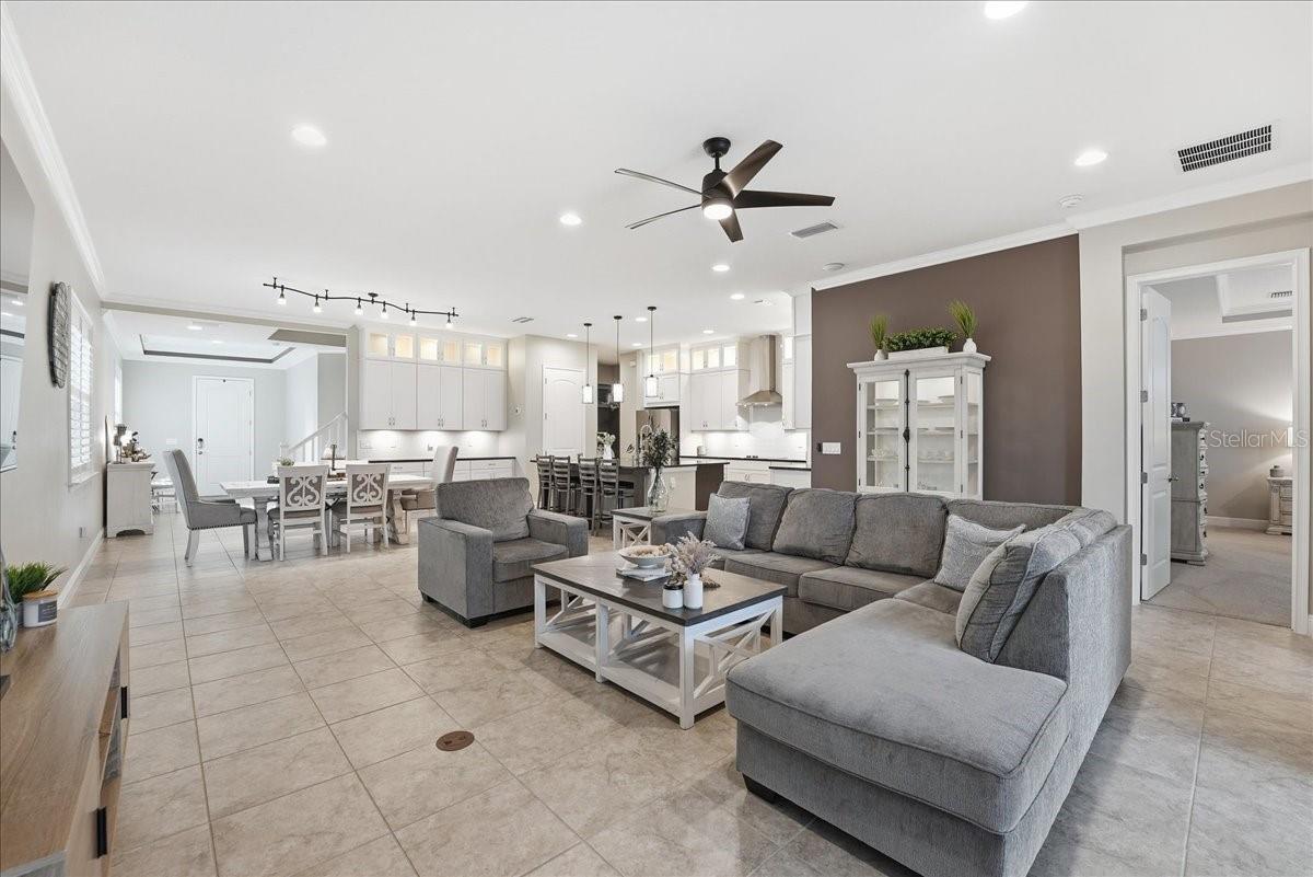 EAGLE CREEK - Residential