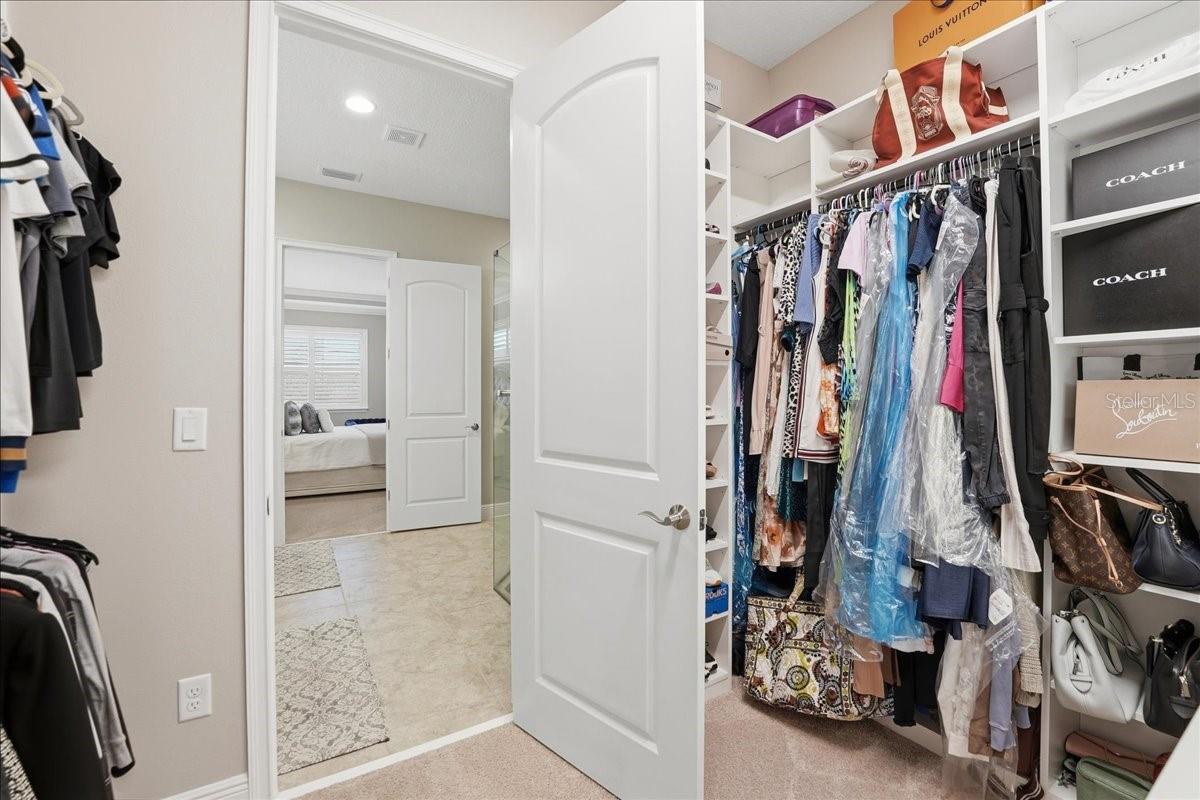 EAGLE CREEK - Residential