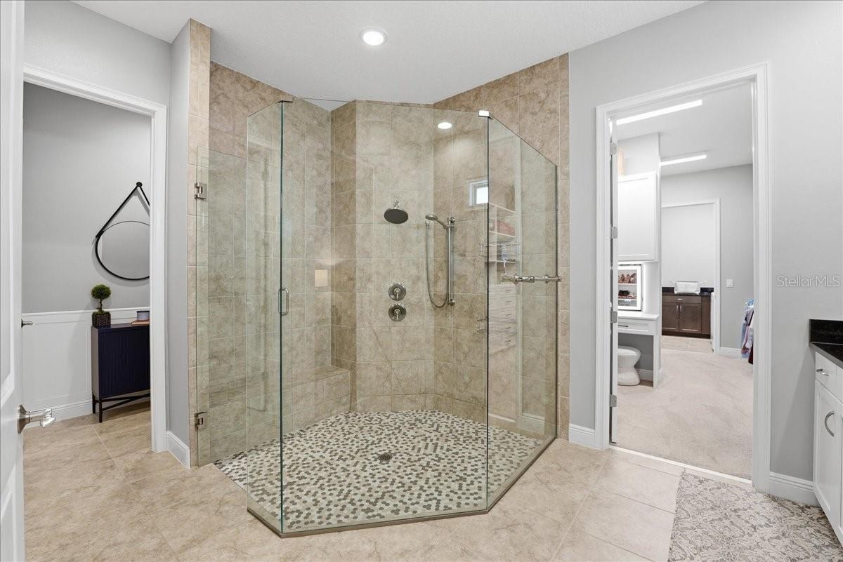 EAGLE CREEK - Residential